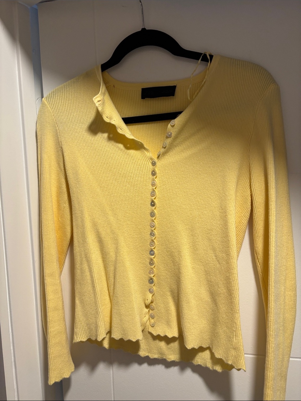 Zara Soft Yellow Ribbed Button-Front Top